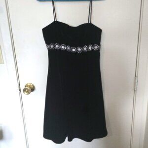 NWT Betsy & Adam Vintage Black Velvet Mini Dress Size 10